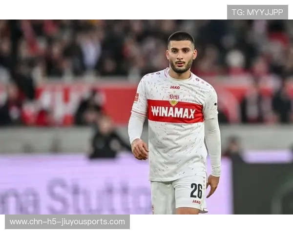 布莱顿追哈兰德式压迫前锋：革新足球理念，超越传统