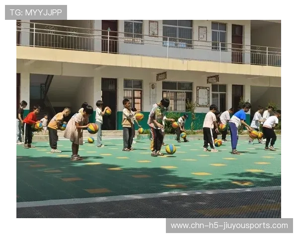 篮球梦连接中国与世界的目光，实现篮球梦